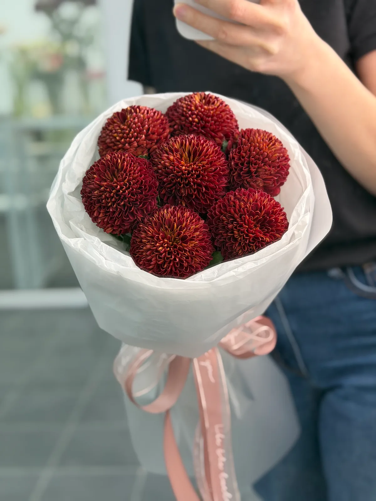 Букет из 7 винных хризантем